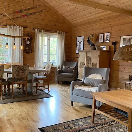 Holiday home Gorgeous In With Wifi *